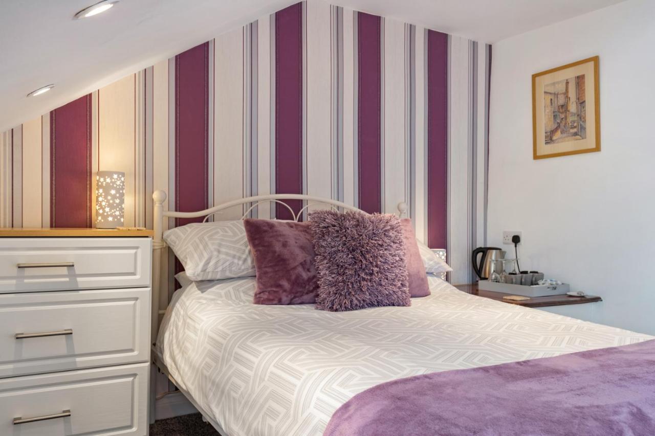 Coach Guest House Tenby Εξωτερικό φωτογραφία